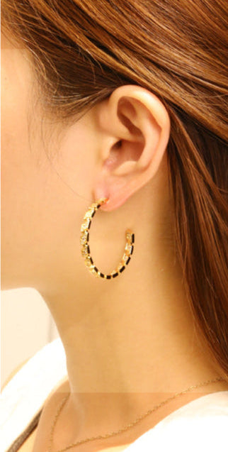 14K Gold/White Gold Dipped Rhombus Eternity Hoop Earrings