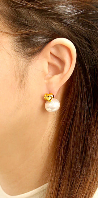 14K Gold/White Gold Dipped Heart Pearl Drop Earrings