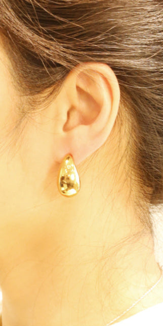14K Gold/White Gold Dipped Daily Raindrop Post Earrings