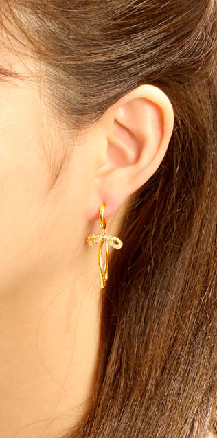 14K Gold/White Gold Dipped Dangling Ribbon Huggie Earrings