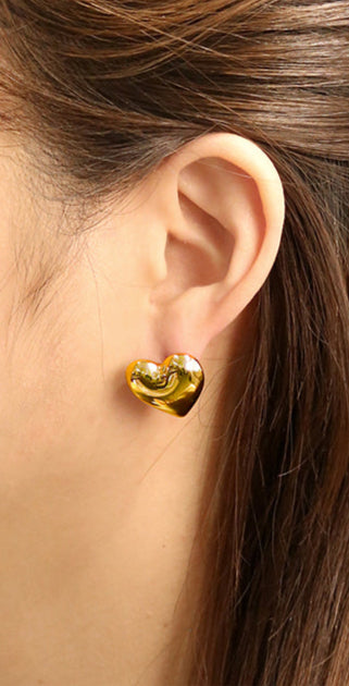 14K Gold/White Gold Dipped Bold Heart Stud Earrings
