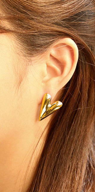 14K Gold/White Gold Dipped Sculpted Love Stud Earrings